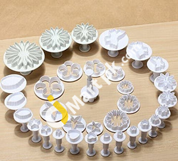 Fondant Cake Cookie Plunger Cutter Sugarcraft Decorating Mold Diy Tool 33 Pieces - Imported From Uk